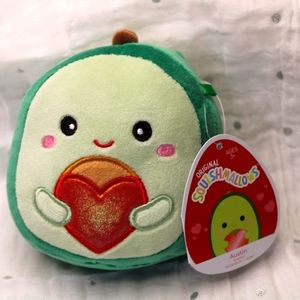 Squishmallow 4.5 - 5 Inch Valentines Day Austin The Avocado 2022 Kellytoy NWT